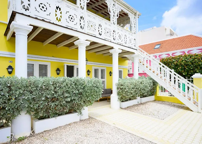Scuba Lodge & Suites